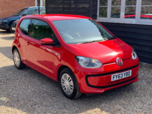 2013 Volkswagen Up! 1.0 Move Up! Euro 5 3dr in Red — image 1