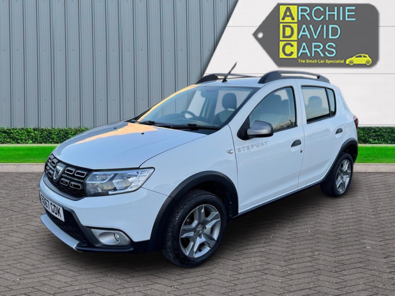 2017 Dacia Sandero Stepway 0.9 Stepway Ambiance Tce 90 in White — image 1