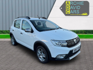 2017 Dacia Sandero Stepway 0.9 Stepway Ambiance Tce 90 in White — image 3