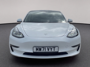 2021 Tesla Model 3 (dual Motor) Long Range in White — image 2