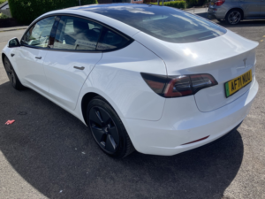 2021 Tesla Model 3 (dual Motor) Long Range in White — image 4