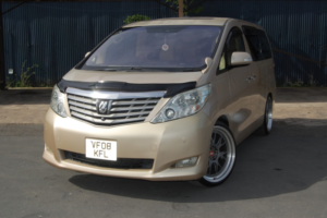 2008 Toyota Alphard 3.5 L Package Hks Supercharger in Gold — image 3