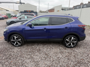 2020 Nissan Qashqai 1.3 Dig-T Tekna Euro 6 (s/s) 5dr in Blue — image 5