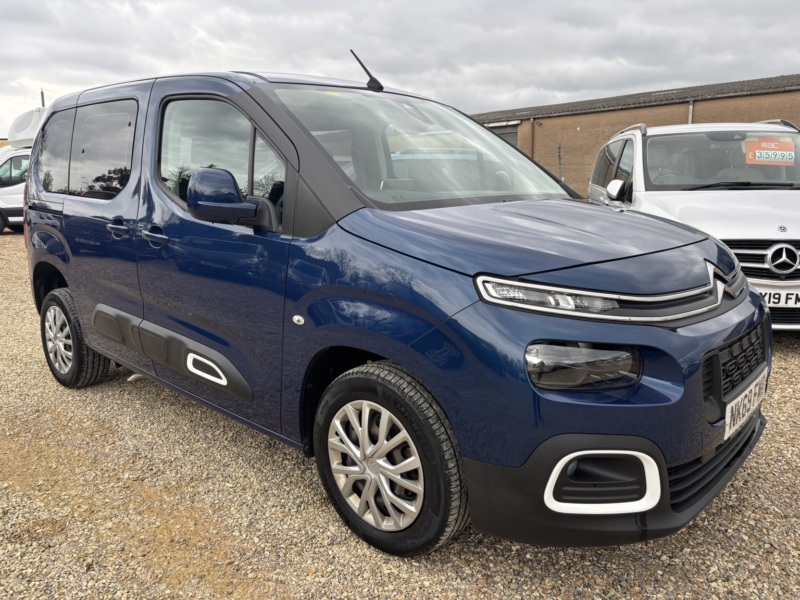 2020 Citroen Berlingo Wheelchair Accessible Vehicle Wav 1.5 Bluehdi Feel in Blue — image 1