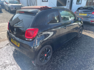 2015 Citroen C1 1.2l Puretech Airscape Flair Hatchback 3dr Petrol Manual Euro 6 (82 Bhp) in Black — image 5