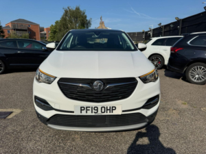 2019 Vauxhall Grandland X 1.2 Turbo Elite Nav Auto Euro 6 (s/s) 5dr in White — image 4