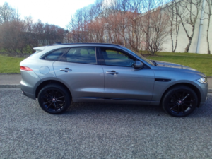 2020 Jaguar F-Pace 2.0 D180 Chequered Flag Auto 4WD in Grey — image 4