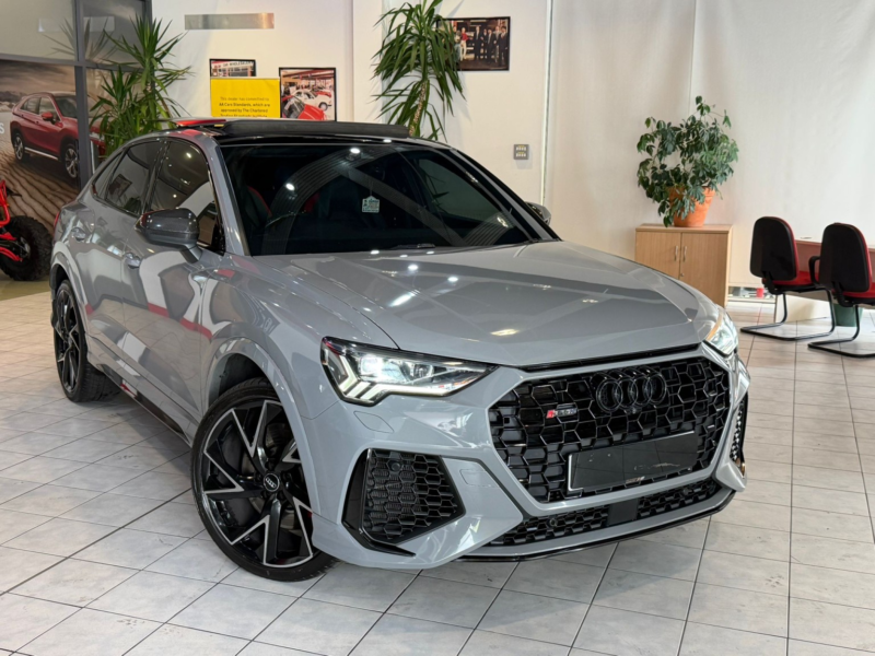 2020 Audi Rs Q3 2.5 Tfsi Vorsprung in Grey — image 1
