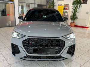 2020 Audi Rs Q3 2.5 Tfsi Vorsprung in Grey — image 2