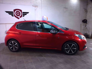 2019 Peugeot 208 1.2 Puretech Tech Edition in Red — image 2
