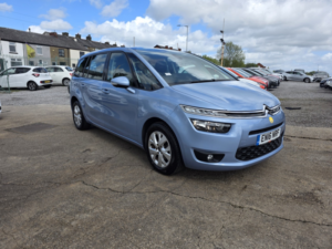 2016 Citroen Grand C4 Picasso 1.6 Bluehdi Vtr+ in Blue — image 2