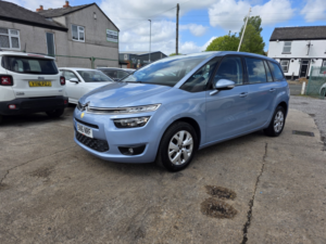 2016 Citroen Grand C4 Picasso 1.6 Bluehdi Vtr+ in Blue — image 3