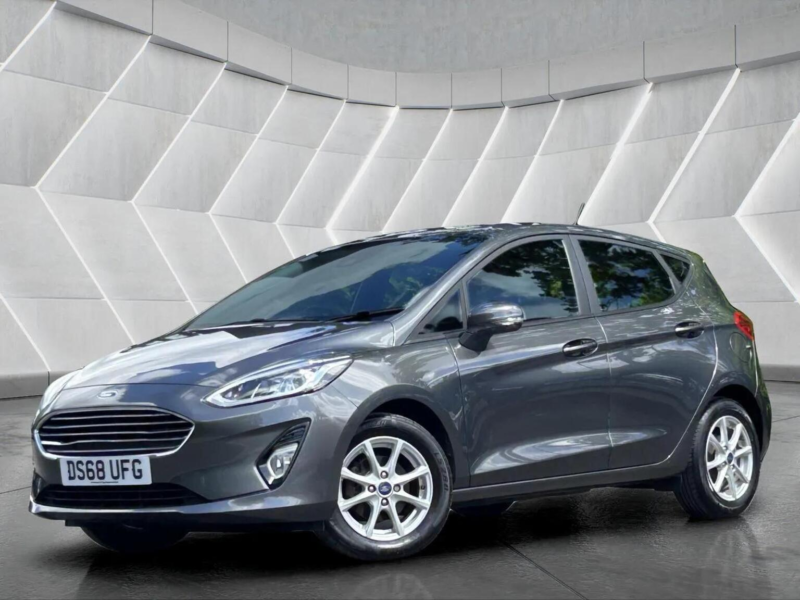 2018 Ford Fiesta 1.1 Ti-Vct Zetec Euro 6 (s/s) 5dr in Grey — image 1