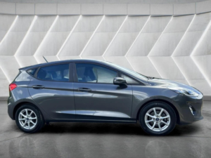 2018 Ford Fiesta 1.1 Ti-Vct Zetec Euro 6 (s/s) 5dr in Grey — image 5