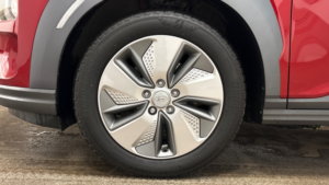 2020 Hyundai Kona Kona Ev Prem 64kwh My20.5 in Red — image 6