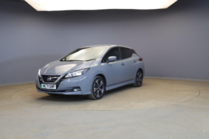 2022 Nissan Leaf 40kwh N-Connecta Auto 5dr in Grey — image 3