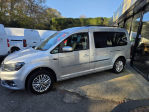 2017 Volkswagen Caddy 2.0 Tdi Bluemotion Tech in Silver — image 2