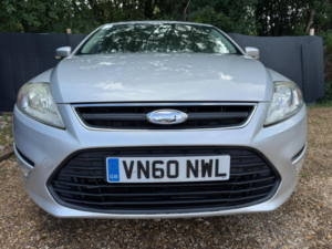 2010 Ford Mondeo 2.0 Tdci Zetec 5dr in Silver — image 3