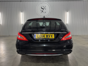 2014 Mercedes-Benz Cls 2.1 Cls250 Cdi Amg Sport in Black — image 3