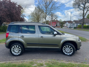 2015 Skoda Yeti 1.2 Tsi Se in Green — image 3
