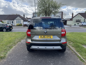 2015 Skoda Yeti 1.2 Tsi Se in Green — image 5