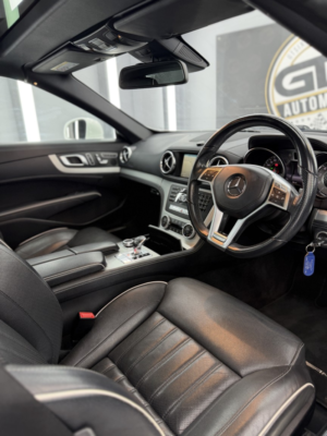 2014 Mercedes-Benz Sl 3.5 Sl350 Amg Sport in White — image 2
