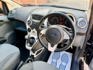 2011 Ford Ka 1.2 Zetec Euro 5 (s/s) 3dr in Black — image 6