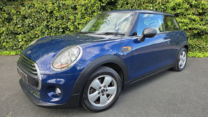 2015 MINI Hatch