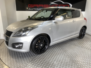 2015 Suzuki Swift 1.6 Sport in Silver — image 3