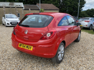 2014 Vauxhall Corsa 1.2 16v Excite in Red — image 3