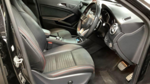 2016 Mercedes-Benz Gla 2.1 Gla220d Amg Line (premium Plus) 7g-Dct 4matic Euro 6 (s/s) 5dr in Black — image 4