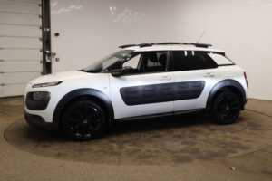 2016 Citroen C4 Cactus 1.2 Puretech Flair in White — image 3