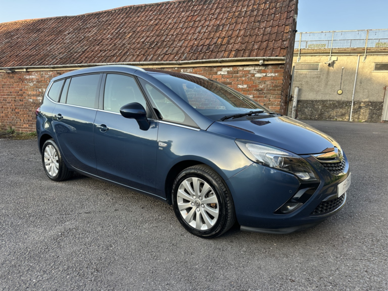 2016 Vauxhall Zafira Tourer 1.4 I Turbo Se in Blue — image 1