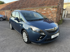 2016 Vauxhall Zafira Tourer 1.4 I Turbo Se in Blue — image 2