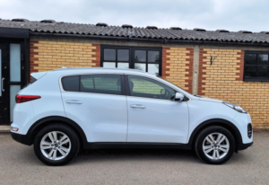 2017 Kia Sportage 1.6 Gdi 2 in White — image 3