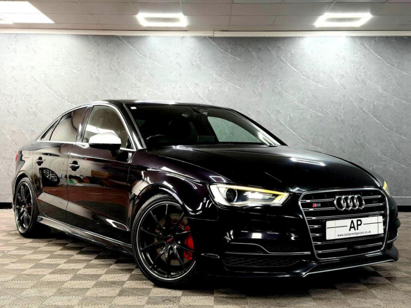2014 Audi S3 2.0 Tfsi S Tronic Quattro Euro 6 (s/s) 4dr in Panther Black Crystal Effect — image 1