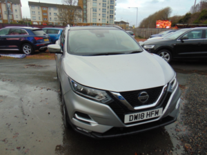 2018 Nissan Qashqai 1.2 Dig-T N-Connecta * Mot June 2027 * Lez Compliant * Finance Available * Free 6 Months Warrant in Silver — image 4