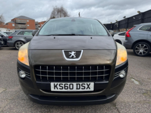 2011 Peugeot 3008 1.6 Hdi Sport Egc Euro 5 5dr in Green — image 4
