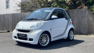 2011 Smart Fortwo 1.0 Mhd Passion in White — image 3
