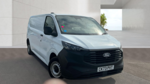 2023 Ford Transit Custom 2.0 300 Ecoblue Leader Panel Van 5dr Diesel Manual L2 H1 Euro 6 110 Ps in White — image 3