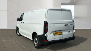 2023 Ford Transit Custom 2.0 300 Ecoblue Leader Panel Van 5dr Diesel Manual L2 H1 Euro 6 110 Ps in White — image 4