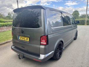 2014 Volkswagen Transporter T5.1 2.0 Tdi Trendline Custom Kombi Swb Manual in Grey — image 4