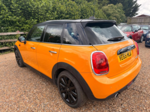 2015 MINI Hatch 1.5 Cooper D Auto Euro 6 (s/s) 5dr in Orange — image 6