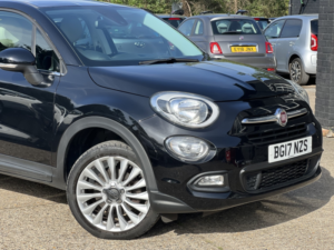 2017 Fiat 500x 1.4 500x City Look My17 1.4 Multiair Ii 140hp Lounge in Black — image 4