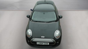 2014 MINI Hatch 1.5 Cooper Auto Euro 6 (s/s) 3dr in Black — image 5