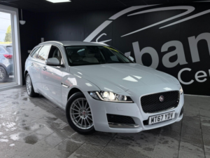 2017 Jaguar Xf