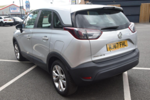 2017 Vauxhall Crossland X 1.2 Se Euro 6 5dr in Silver — image 5