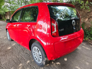 2012 Volkswagen Up! 1.0 Move Up! Asg Euro 5 5dr in Red — image 5