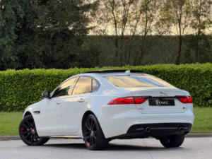 2016 Jaguar Xf 3.0d V6 S Auto Euro 6 (s/s) 4dr in White — image 5