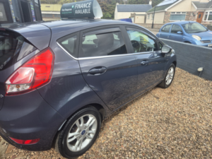2013 Ford Fiesta 1.6 Zetec in Grey — image 4